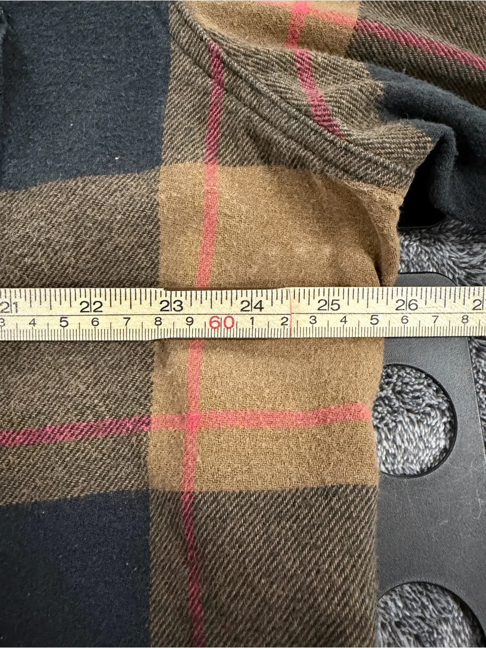 Levi's Relaxed XXL Plaid Flannel Shirt - Camel & Olive with Pink Accent SKU1099